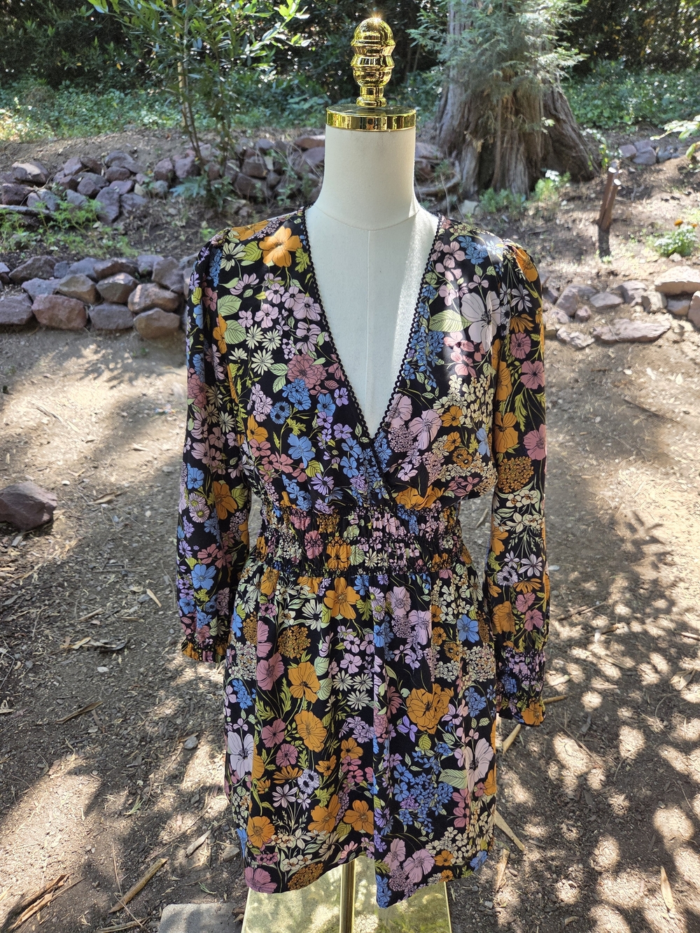 WAYF Anthropologie Floral Mulitcolor V-Neck Smocked Waist Mini Dress  Size Small